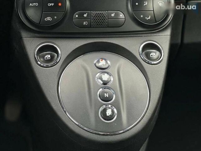 Фіат 500e, об'ємом двигуна 0 л та пробігом 124 тис. км за 6490 $, фото 18 на Automoto.ua