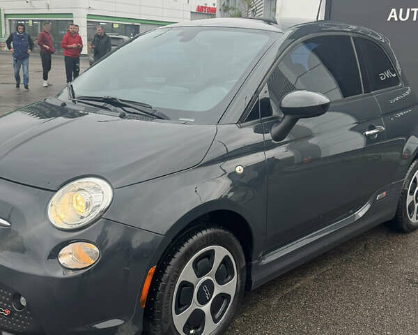 Фиат 500e, объемом двигателя 0 л и пробегом 57 тыс. км за 7500 $, фото 2 на Automoto.ua