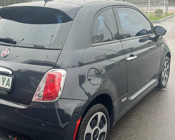 Фиат 500e, объемом двигателя 0 л и пробегом 57 тыс. км за 7500 $, фото 4 на Automoto.ua