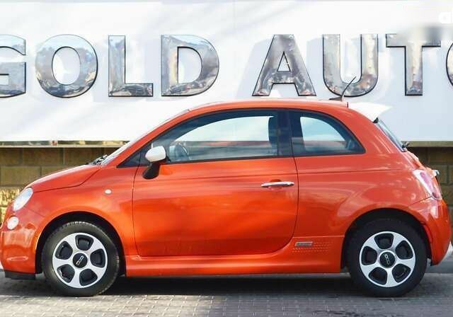 Фіат 500e, об'ємом двигуна 0 л та пробігом 35 тис. км за 8500 $, фото 5 на Automoto.ua