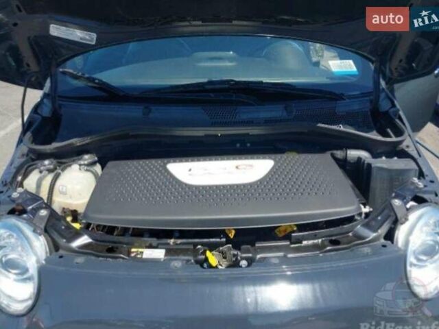 Фиат 500e, объемом двигателя 0 л и пробегом 29 тыс. км за 10999 $, фото 5 на Automoto.ua