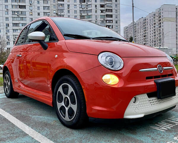 Фиат 500e, объемом двигателя 0 л и пробегом 98 тыс. км за 8500 $, фото 4 на Automoto.ua