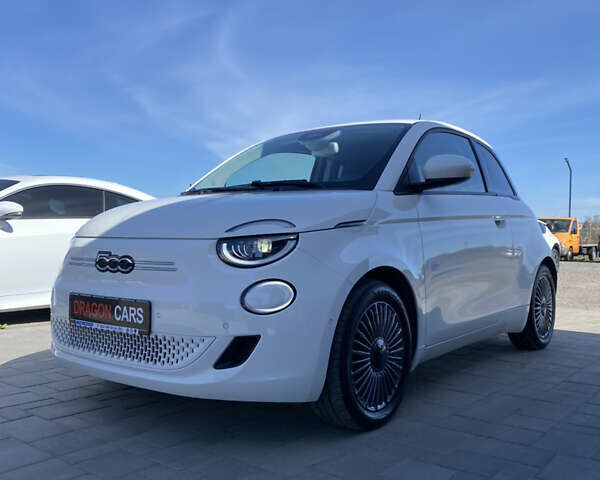 Фіат 500e, об'ємом двигуна 0 л та пробігом 22 тис. км за 21388 $, фото 3 на Automoto.ua