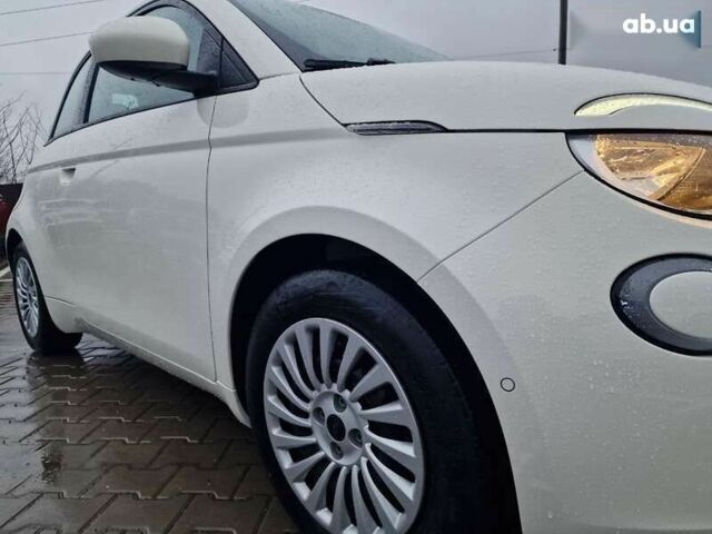 Фіат 500e, об'ємом двигуна 0 л та пробігом 25 тис. км за 14200 $, фото 12 на Automoto.ua