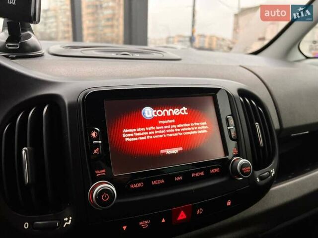 Жовтий Фіат 500e, об'ємом двигуна 1.37 л та пробігом 189 тис. км за 7990 $, фото 22 на Automoto.ua