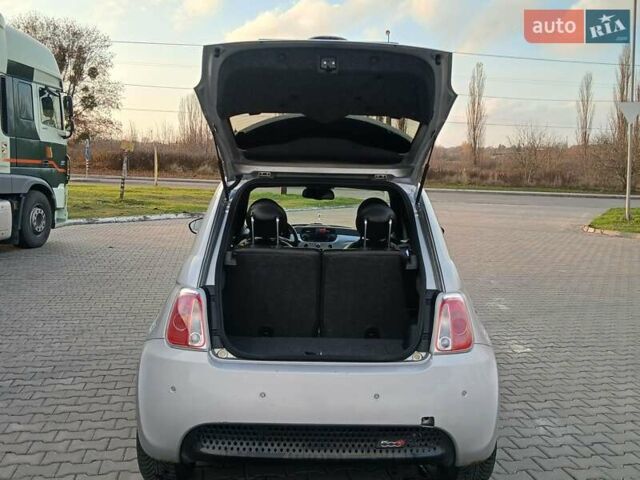 Серый Фиат 500e, объемом двигателя 0 л и пробегом 107 тыс. км за 5499 $, фото 7 на Automoto.ua