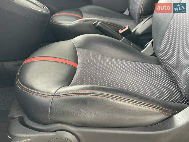Сірий Фіат 500e, об'ємом двигуна 0 л та пробігом 99 тис. км за 6689 $, фото 29 на Automoto.ua