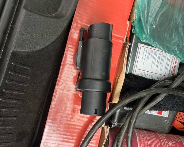 Серый Фиат 500e, объемом двигателя 0 л и пробегом 60 тыс. км за 7000 $, фото 11 на Automoto.ua