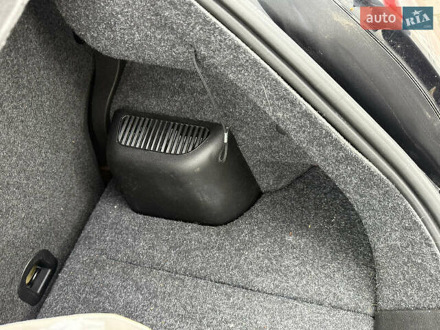 Серый Фиат 500e, объемом двигателя 0 л и пробегом 46 тыс. км за 6999 $, фото 36 на Automoto.ua