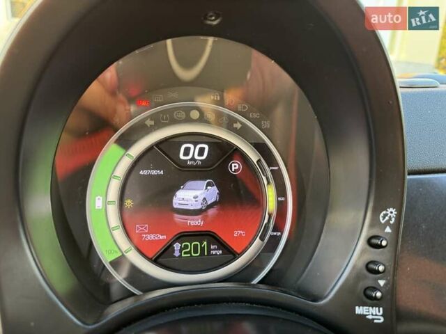 Серый Фиат 500e, объемом двигателя 0 л и пробегом 77 тыс. км за 6800 $, фото 9 на Automoto.ua