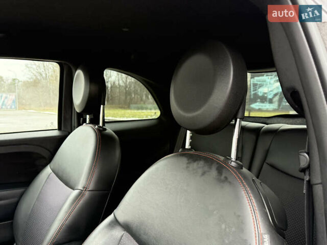 Серый Фиат 500e, объемом двигателя 0 л и пробегом 46 тыс. км за 6999 $, фото 54 на Automoto.ua