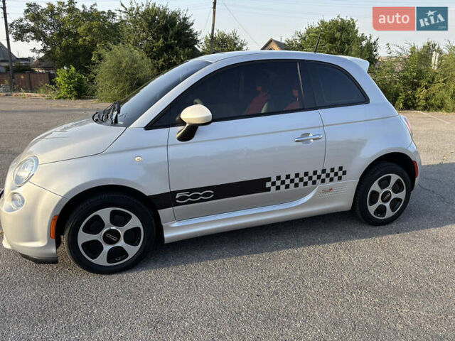 Серый Фиат 500e, объемом двигателя 0 л и пробегом 154 тыс. км за 7800 $, фото 5 на Automoto.ua