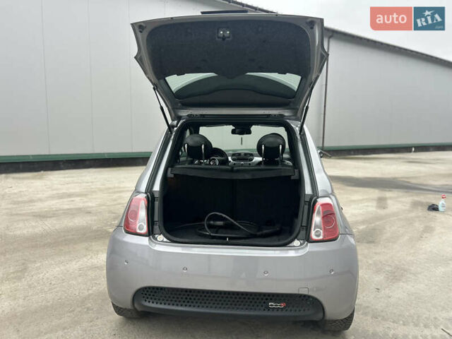 Серый Фиат 500e, объемом двигателя 0 л и пробегом 87 тыс. км за 6700 $, фото 5 на Automoto.ua