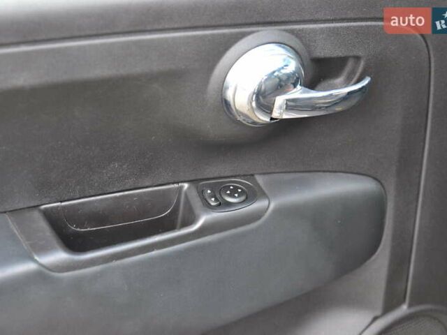 Сірий Фіат 500e, об'ємом двигуна 0 л та пробігом 65 тис. км за 6999 $, фото 18 на Automoto.ua