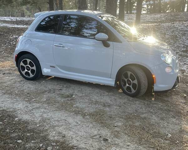 Серый Фиат 500e, объемом двигателя 0 л и пробегом 88 тыс. км за 7900 $, фото 2 на Automoto.ua