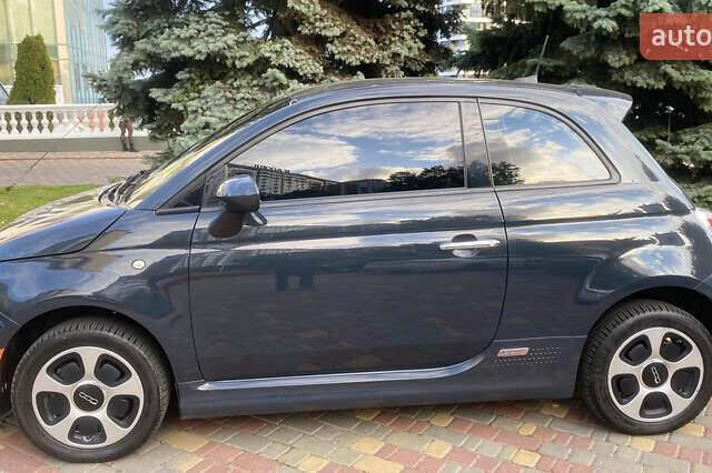 Фиат 500e 2016 в Одессе на Automoto.ua Серый Фиат 500e, объемом двигателя 0 л и пробегом 92 тыс. км за 6900 $, фото 14 на Automoto.ua