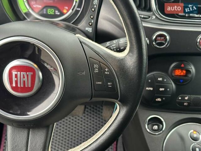 Серый Фиат 500e, объемом двигателя 0 л и пробегом 54 тыс. км за 7490 $, фото 19 на Automoto.ua