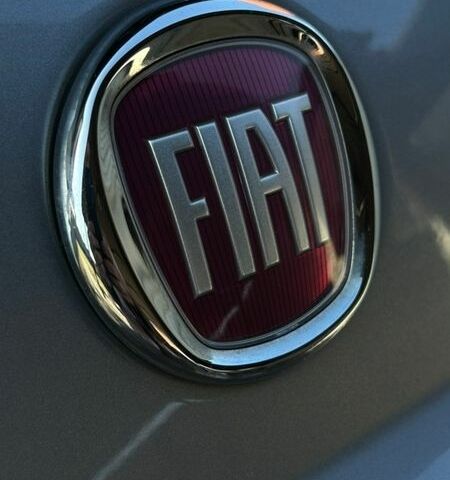 Серый Фиат 500e, объемом двигателя 0 л и пробегом 71 тыс. км за 6749 $, фото 10 на Automoto.ua