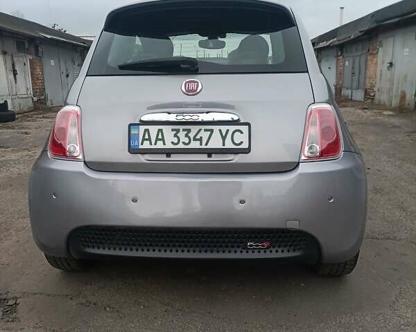 Серый Фиат 500e, объемом двигателя 0 л и пробегом 85 тыс. км за 8000 $, фото 4 на Automoto.ua