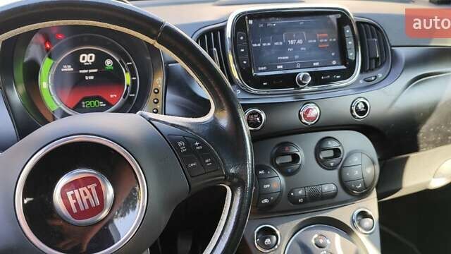 Серый Фиат 500e, объемом двигателя 0 л и пробегом 76 тыс. км за 8200 $, фото 1 на Automoto.ua