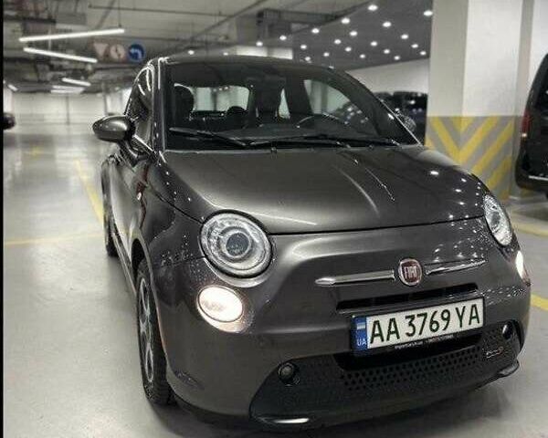 Серый Фиат 500e, объемом двигателя 0 л и пробегом 79 тыс. км за 9700 $, фото 4 на Automoto.ua