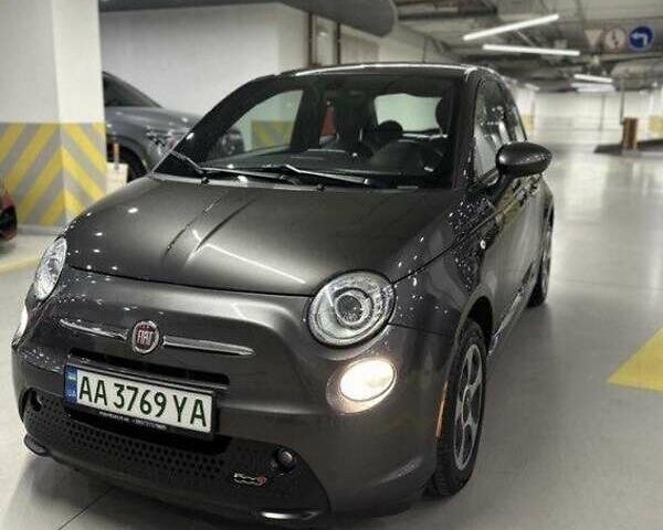 Серый Фиат 500e, объемом двигателя 0 л и пробегом 79 тыс. км за 9700 $, фото 12 на Automoto.ua