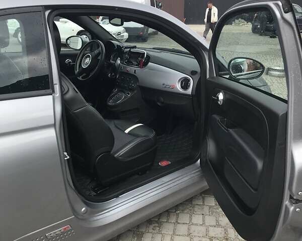 Серый Фиат 500e, объемом двигателя 0 л и пробегом 29 тыс. км за 11500 $, фото 7 на Automoto.ua