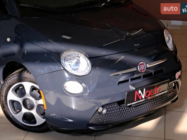 Сірий Фіат 500e, об'ємом двигуна 0 л та пробігом 76 тис. км за 8500 $, фото 6 на Automoto.ua