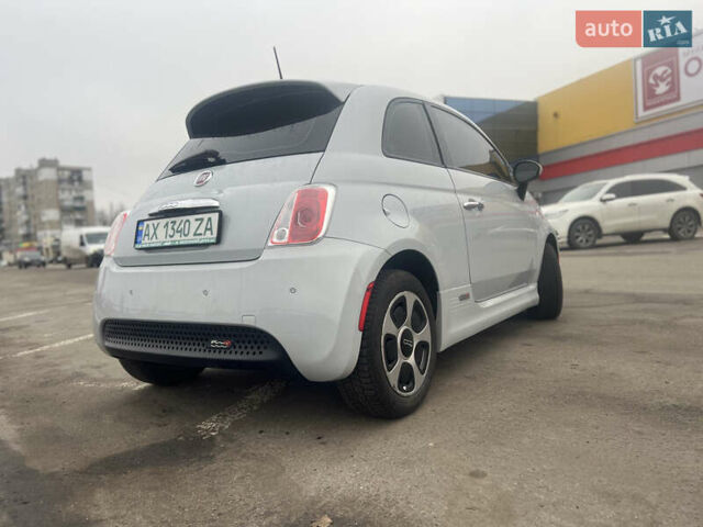 Серый Фиат 500e, объемом двигателя 0 л и пробегом 57 тыс. км за 9700 $, фото 5 на Automoto.ua
