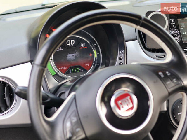 Серый Фиат 500e, объемом двигателя 0 л и пробегом 108 тыс. км за 7500 $, фото 14 на Automoto.ua