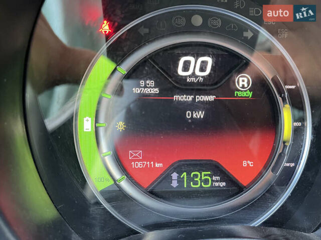 Сірий Фіат 500e, об'ємом двигуна 0 л та пробігом 106 тис. км за 7300 $, фото 4 на Automoto.ua
