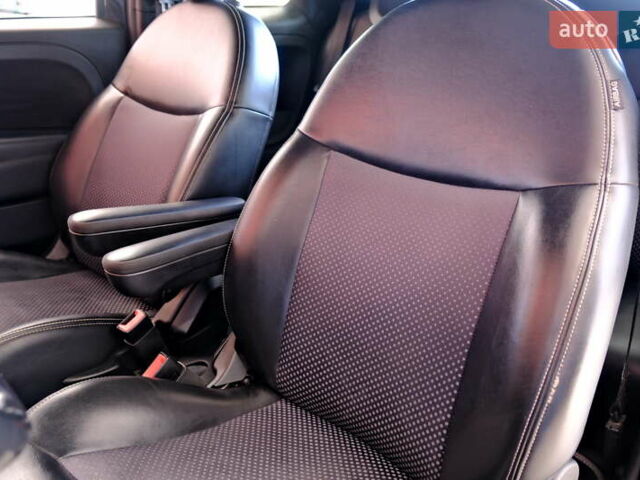 Сірий Фіат 500e, об'ємом двигуна 0 л та пробігом 76 тис. км за 8500 $, фото 25 на Automoto.ua