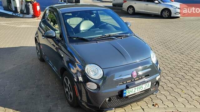 Серый Фиат 500e, объемом двигателя 0 л и пробегом 76 тыс. км за 8200 $, фото 4 на Automoto.ua