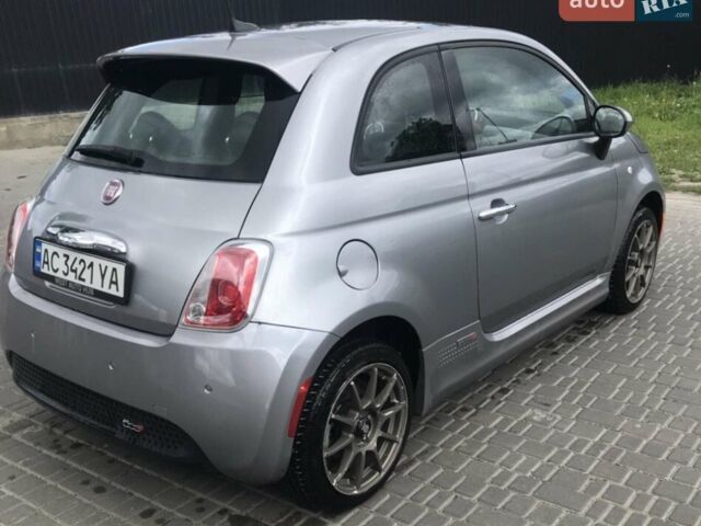 Серый Фиат 500e, объемом двигателя 0 л и пробегом 29 тыс. км за 9600 $, фото 3 на Automoto.ua