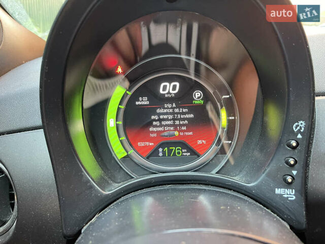 Серый Фиат 500e, объемом двигателя 0 л и пробегом 82 тыс. км за 6950 $, фото 8 на Automoto.ua