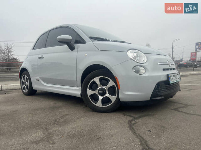 Серый Фиат 500e, объемом двигателя 0 л и пробегом 57 тыс. км за 9700 $, фото 4 на Automoto.ua