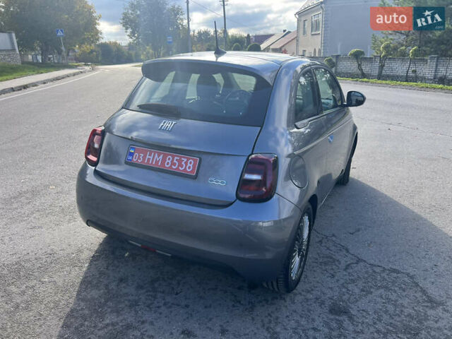 Серый Фиат 500e, объемом двигателя 0 л и пробегом 31 тыс. км за 12700 $, фото 5 на Automoto.ua