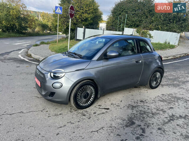 Серый Фиат 500e, объемом двигателя 0 л и пробегом 31 тыс. км за 12700 $, фото 1 на Automoto.ua
