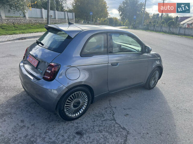 Серый Фиат 500e, объемом двигателя 0 л и пробегом 31 тыс. км за 12700 $, фото 6 на Automoto.ua