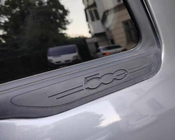 Сірий Фіат 500e, об'ємом двигуна 0 л та пробігом 4 тис. км за 12500 $, фото 9 на Automoto.ua