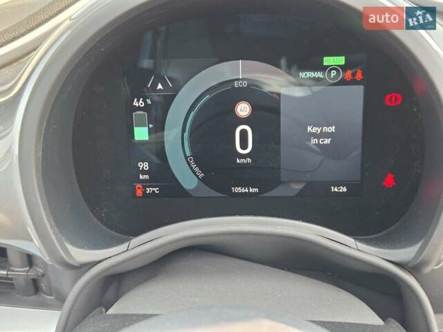 Серый Фиат 500e, объемом двигателя 0 л и пробегом 11 тыс. км за 16500 $, фото 12 на Automoto.ua