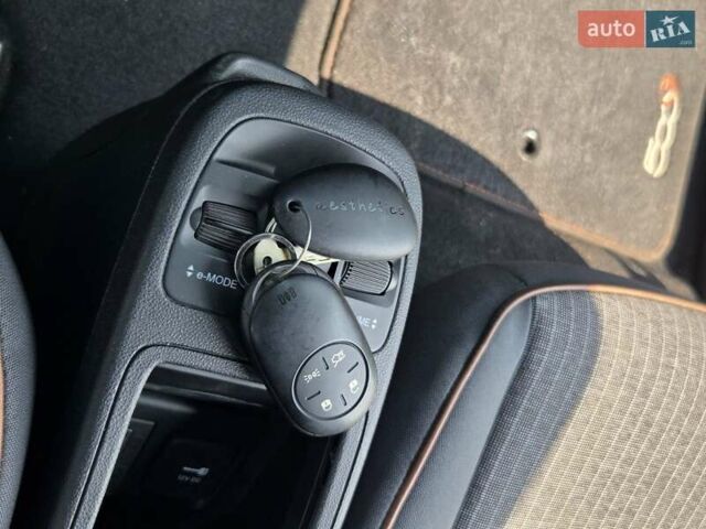 Серый Фиат 500e, объемом двигателя 0 л и пробегом 11 тыс. км за 16500 $, фото 19 на Automoto.ua