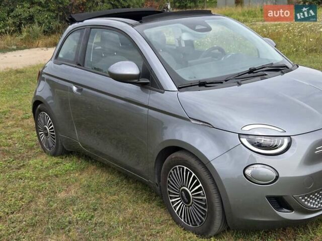 Серый Фиат 500e, объемом двигателя 0 л и пробегом 11 тыс. км за 16500 $, фото 6 на Automoto.ua
