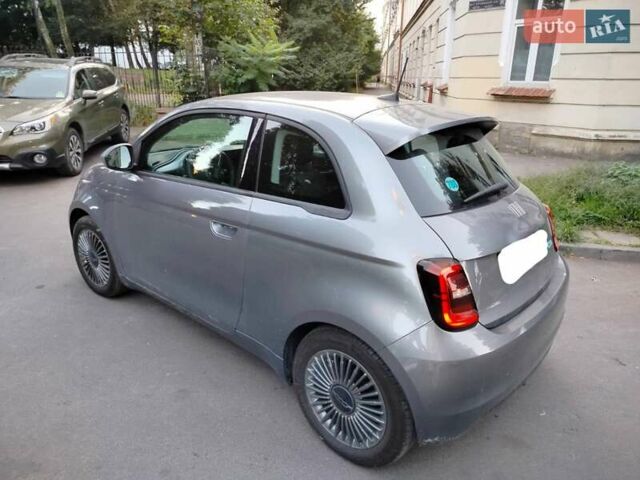 Серый Фиат 500e, объемом двигателя 0 л и пробегом 3 тыс. км за 12500 $, фото 5 на Automoto.ua
