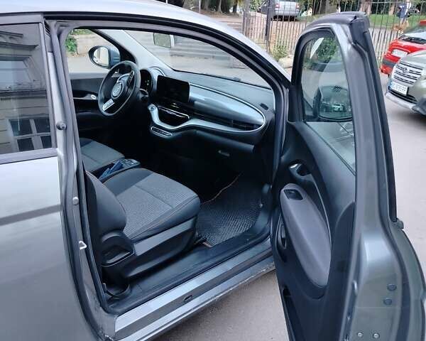 Серый Фиат 500e, объемом двигателя 0 л и пробегом 3 тыс. км за 12500 $, фото 13 на Automoto.ua