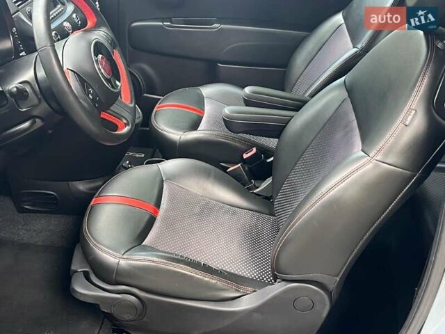 Синій Фіат 500e, об'ємом двигуна 0 л та пробігом 94 тис. км за 8590 $, фото 31 на Automoto.ua