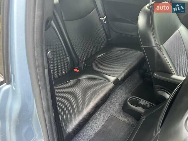 Синій Фіат 500e, об'ємом двигуна 0 л та пробігом 94 тис. км за 8590 $, фото 20 на Automoto.ua