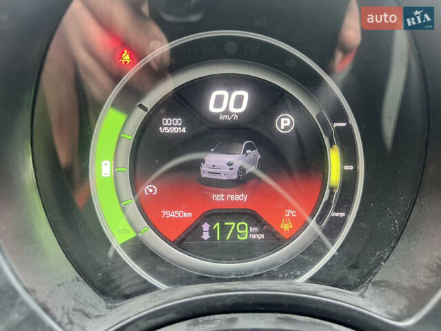 Синій Фіат 500e, об'ємом двигуна 0 л та пробігом 79 тис. км за 8000 $, фото 5 на Automoto.ua