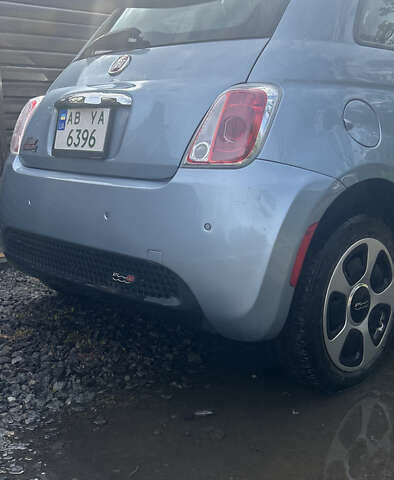 Синий Фиат 500e, объемом двигателя 0 л и пробегом 91 тыс. км за 7150 $, фото 3 на Automoto.ua