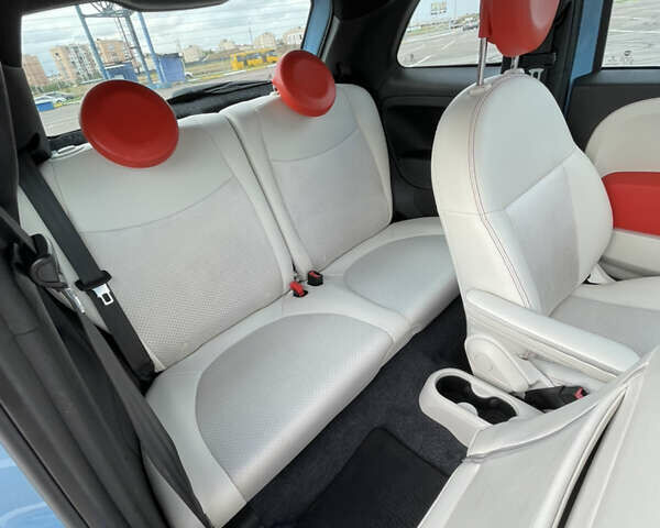 Синий Фиат 500e, объемом двигателя 0 л и пробегом 74 тыс. км за 7500 $, фото 13 на Automoto.ua